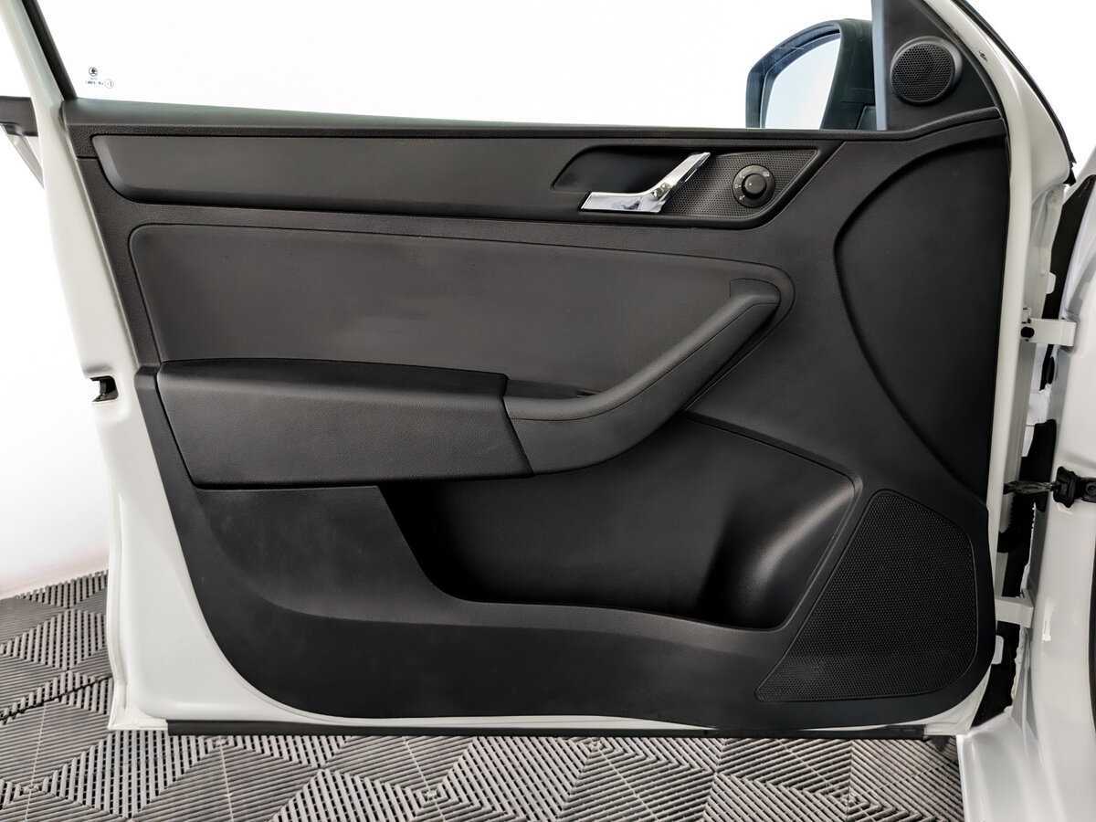 Skoda Rapid б/у, 2017, Механическая. Фото: #18