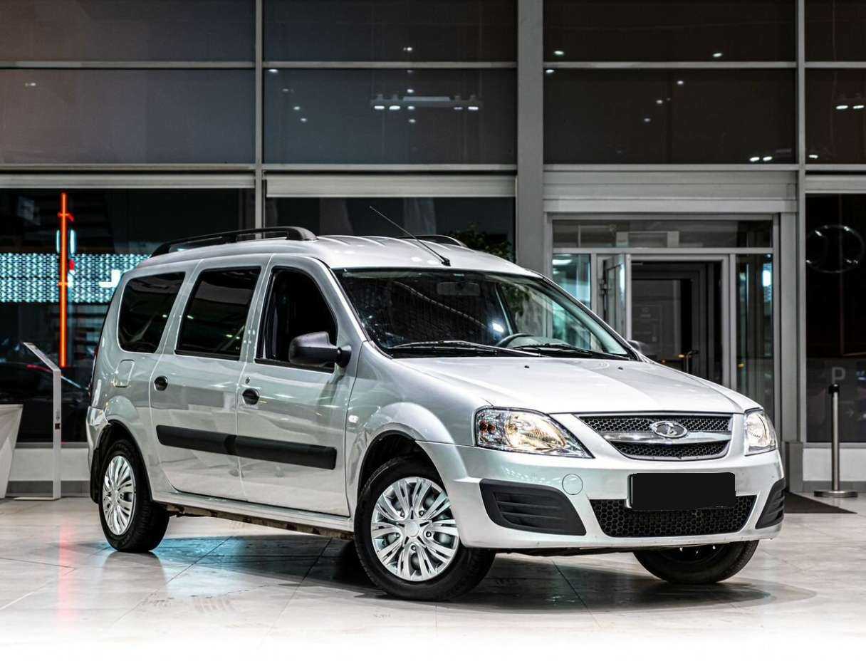 Lada (ВАЗ) Largus б/у, 2018, Механическая. Фото: #1