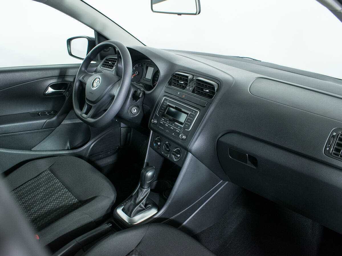 Volkswagen Polo б/у, 2019, Автоматическая. Фото: #8