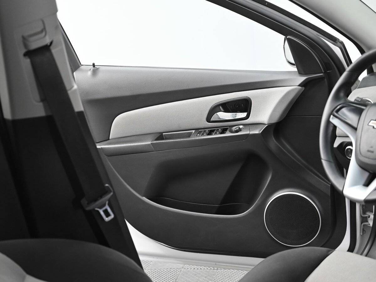 Chevrolet Cruze б/у, 2013, Механическая. Фото: #6