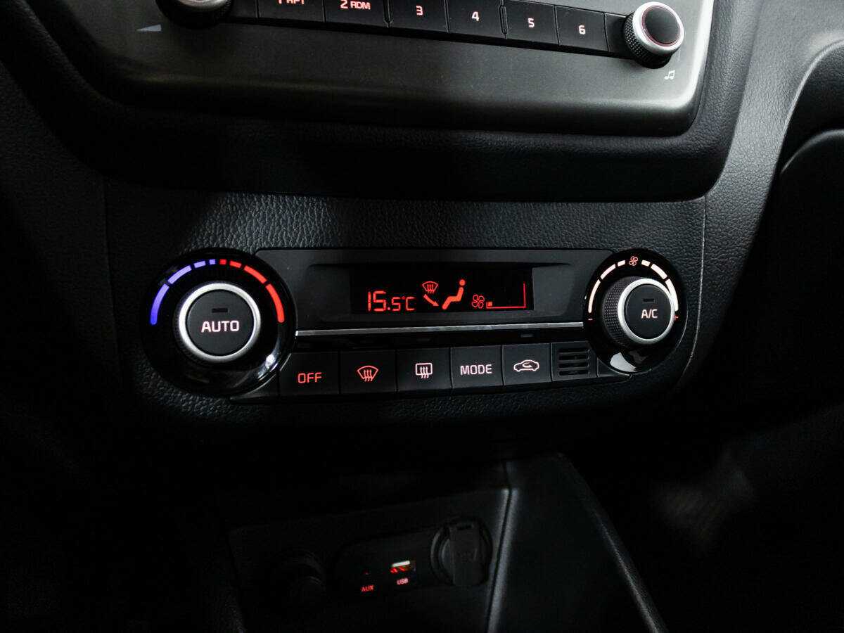 Kia Rio б/у, 2017, Механическая. Фото: #15