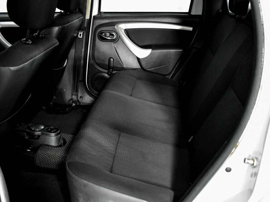 Nissan Terrano б/у, 2016, Механическая. Фото: #6