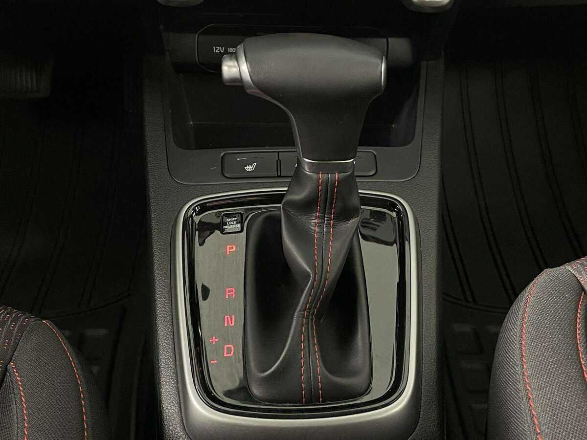 Kia Rio б/у, 2021, Автоматическая. Фото: #12