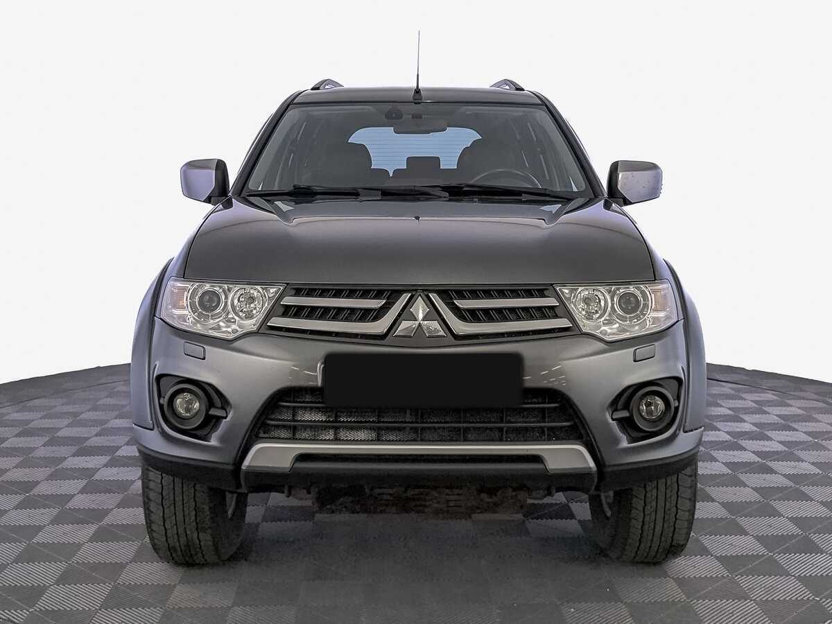 Mitsubishi Pajero Sport б/у, 2013, Автоматическая. Фото: #1