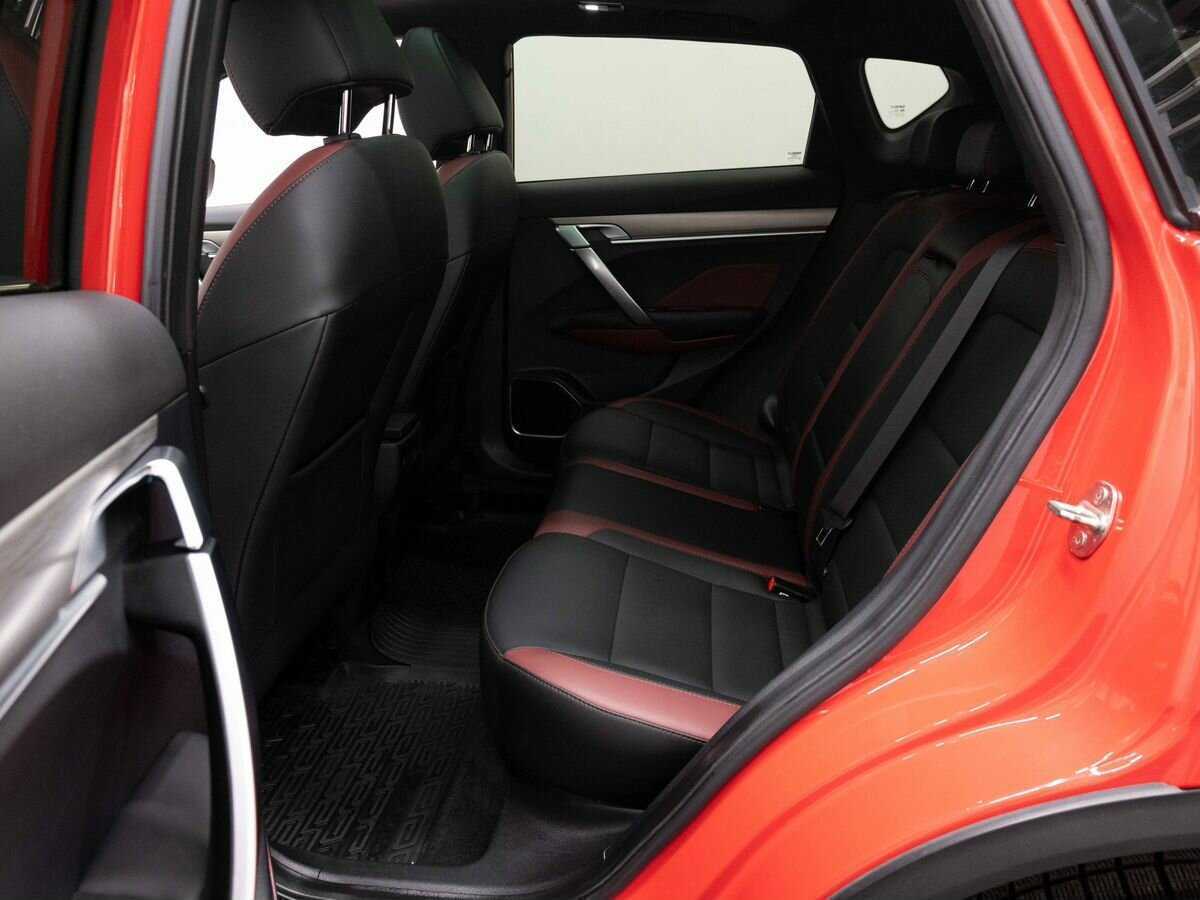 Geely Coolray б/у, 2021, Роботизированная. Фото: #8