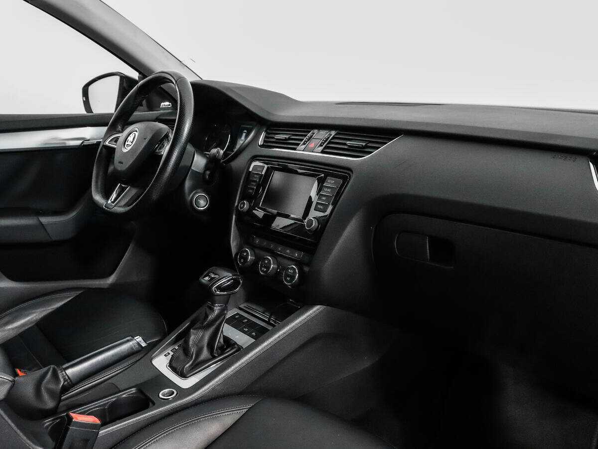 Skoda Octavia б/у, 2015, Роботизированная. Фото: #10