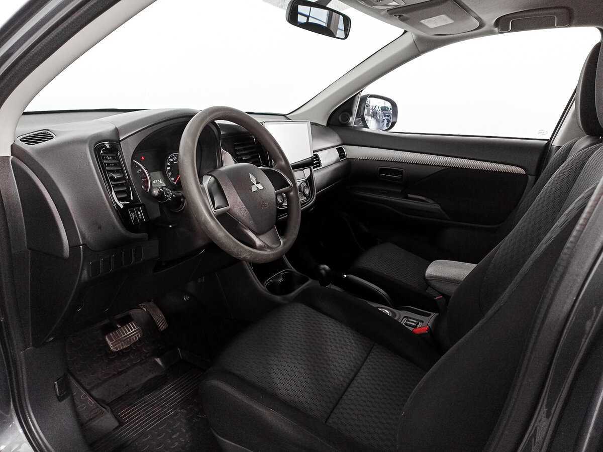 Mitsubishi Outlander б/у, 2014, Вариатор. Фото: #9