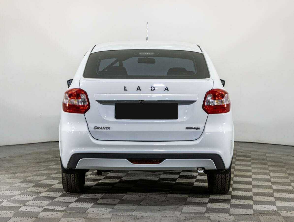 Lada (ВАЗ) Granta б/у, 2022, Механическая. Фото: #5