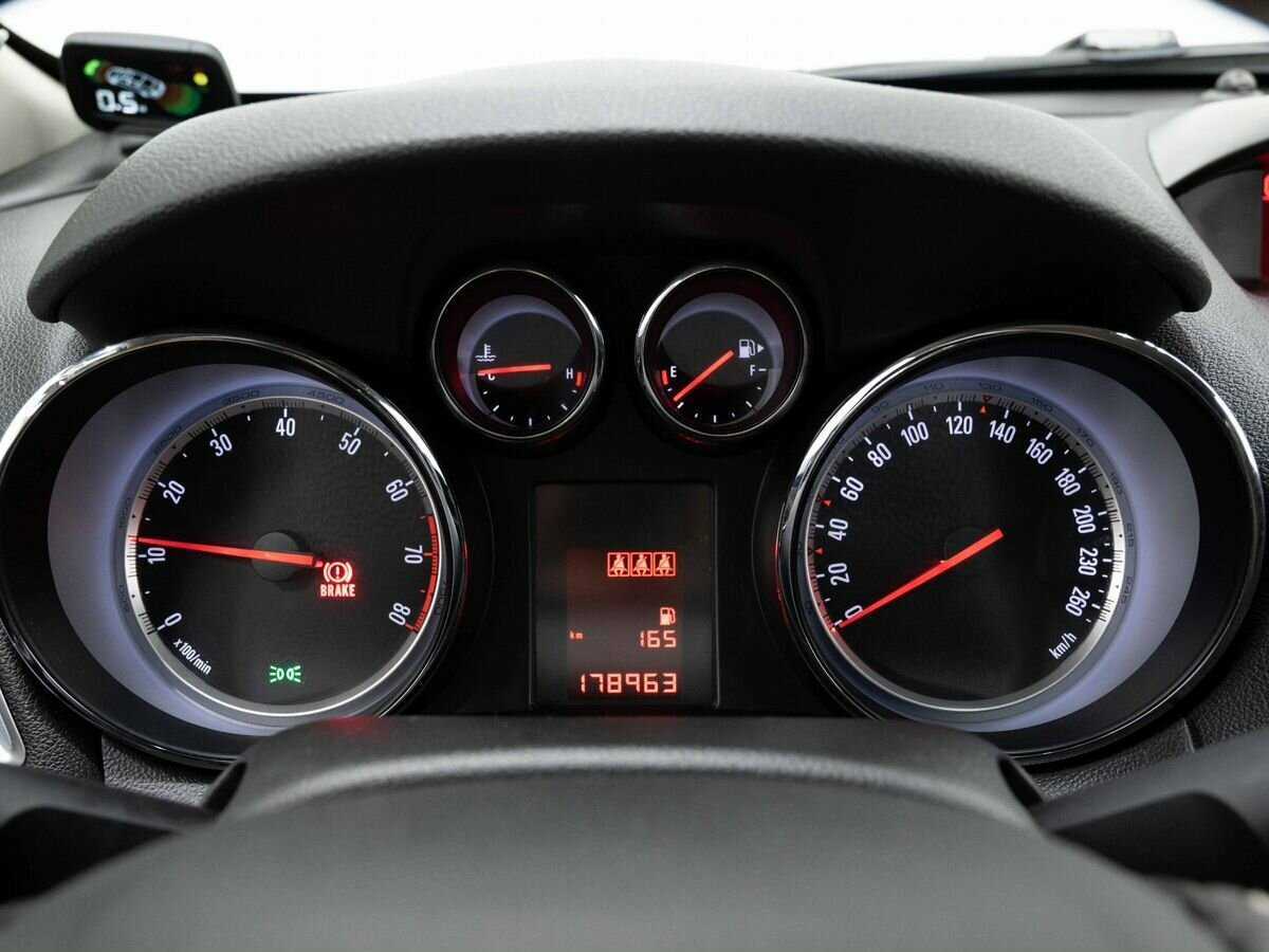 Opel Mokka б/у, 2013, Механическая. Фото: #16