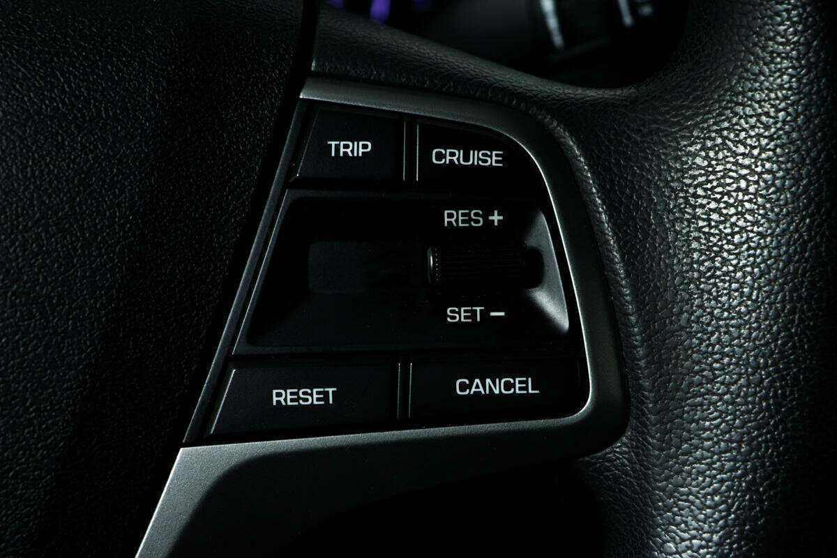 Hyundai Elantra б/у, 2018, Автоматическая. Фото: #14