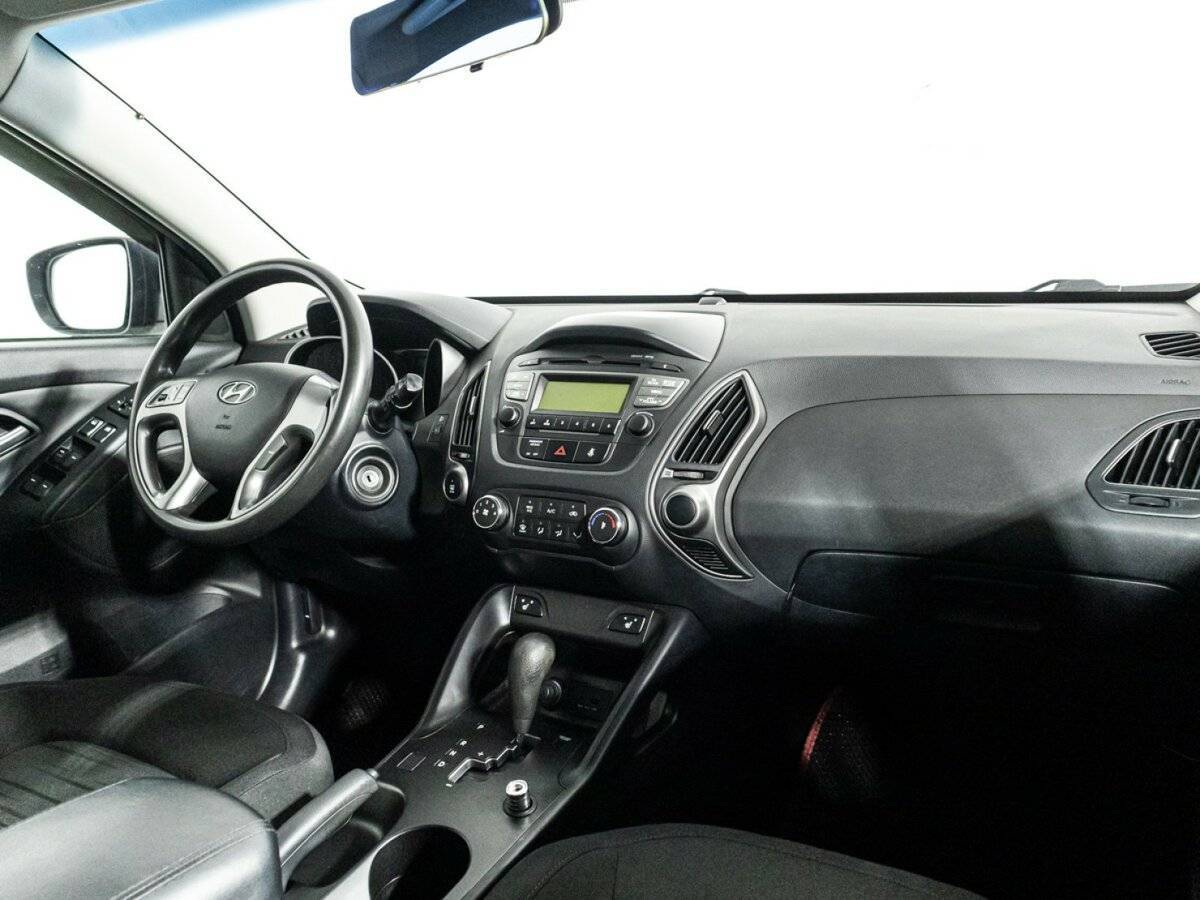 Hyundai ix35 б/у, 2013, Автоматическая. Фото: #8