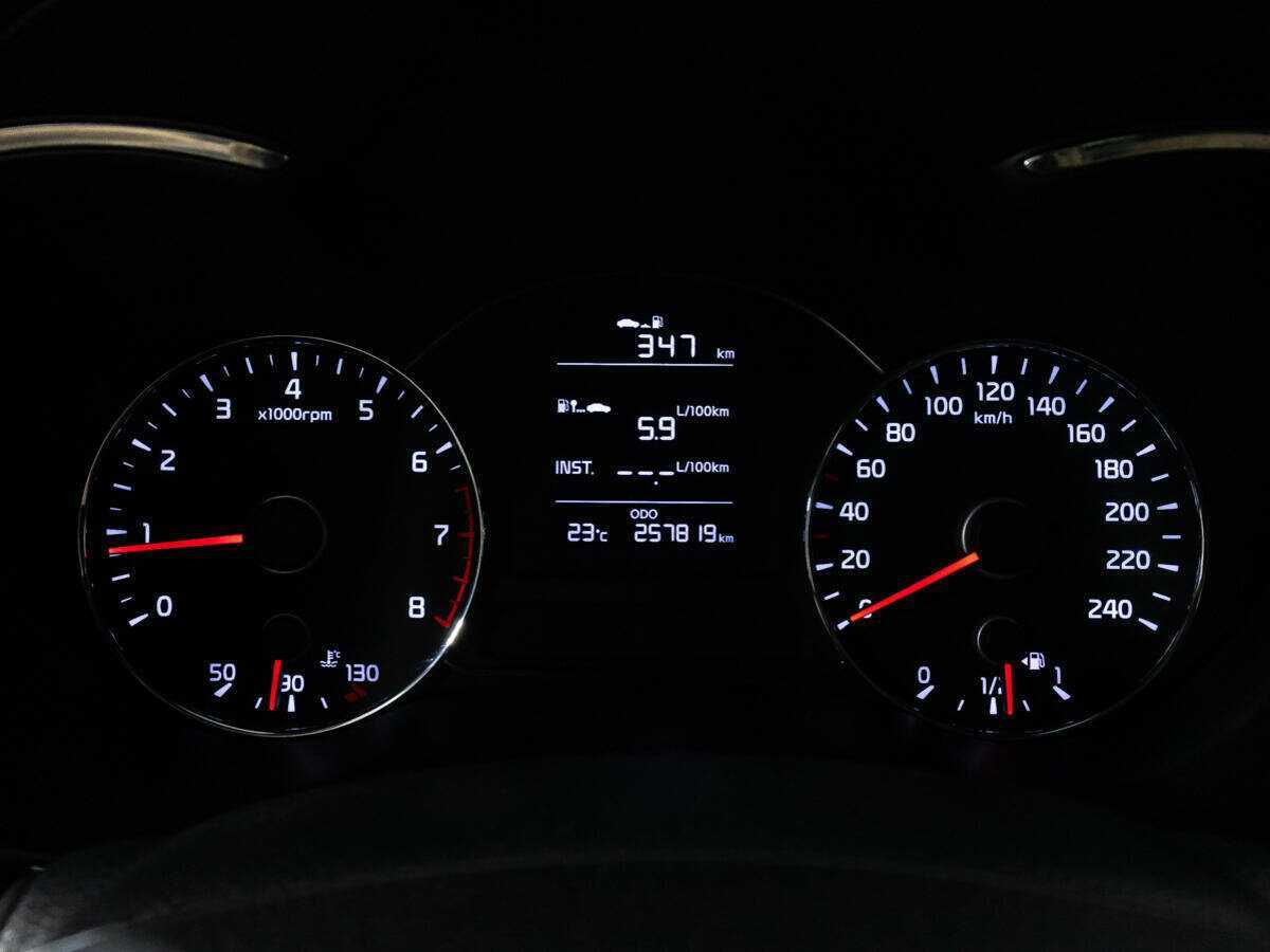 Kia Cerato б/у, 2017, Механическая. Фото: #11