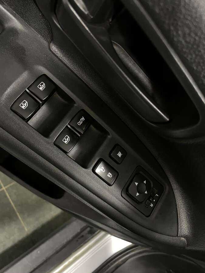 Mitsubishi Outlander б/у, 2016, Вариатор. Фото: #11