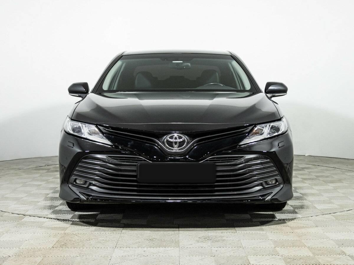 Toyota Camry б/у, 2019, Автоматическая. Фото: #1