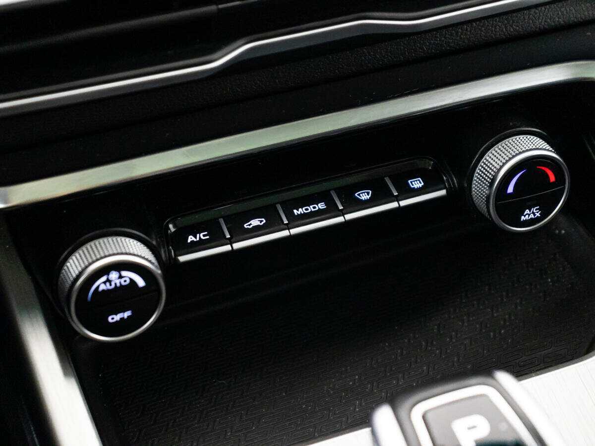 Geely Coolray б/у, 2020, Роботизированная. Фото: #18