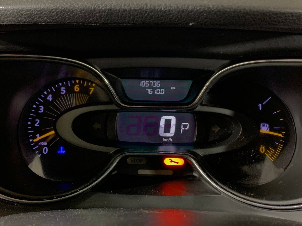 Renault Kaptur б/у, 2016, Автоматическая. Фото: #13