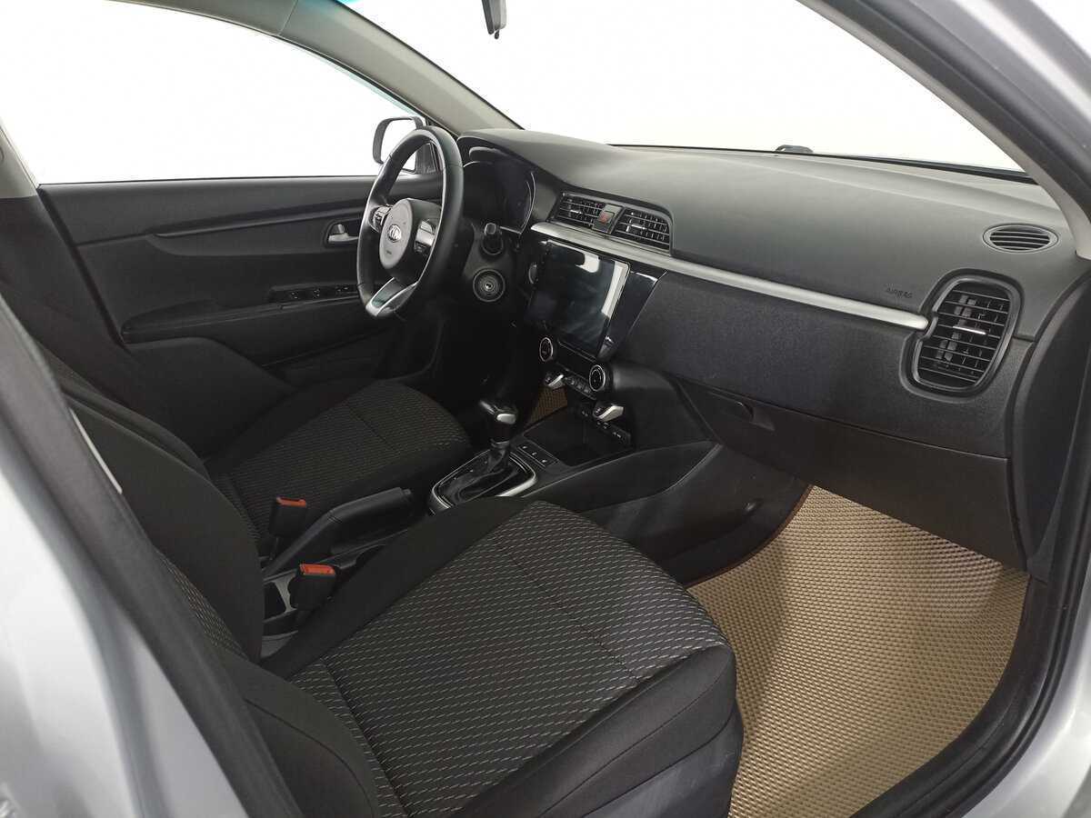 Kia Rio б/у, 2017, Автоматическая. Фото: #10