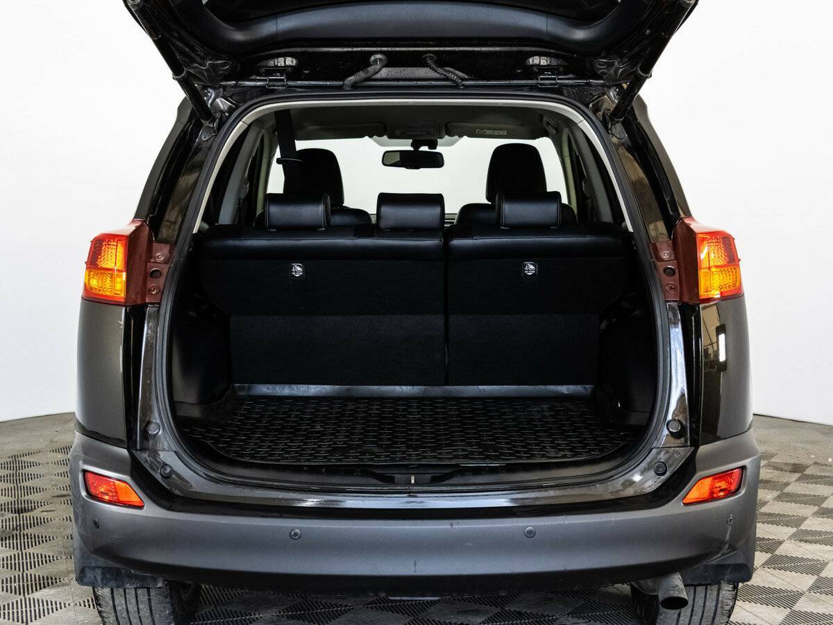 Toyota RAV4 б/у, 2015, Автоматическая. Фото: #15