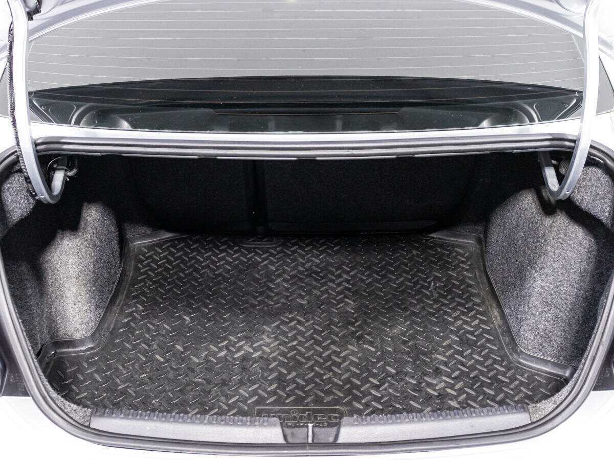 Volkswagen Polo б/у, 2013, Механическая. Фото: #14