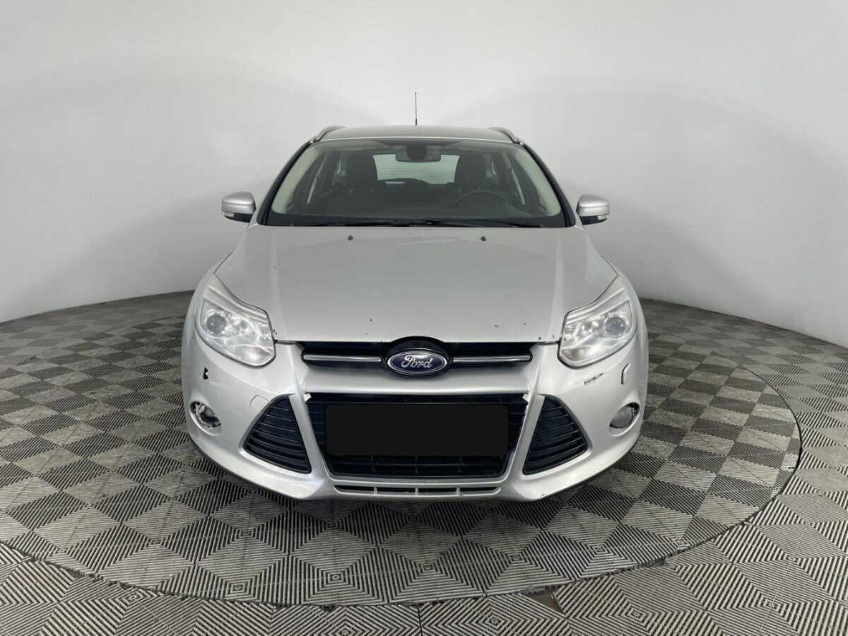 Ford Focus б/у, 2013, Роботизированная. Фото: #1