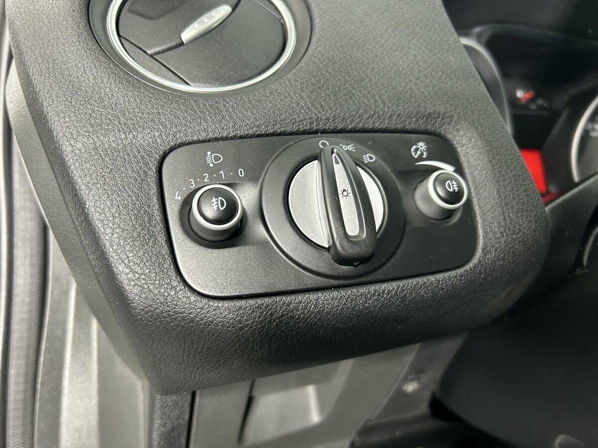 Ford Mondeo б/у, 2012, Механическая. Фото: #8