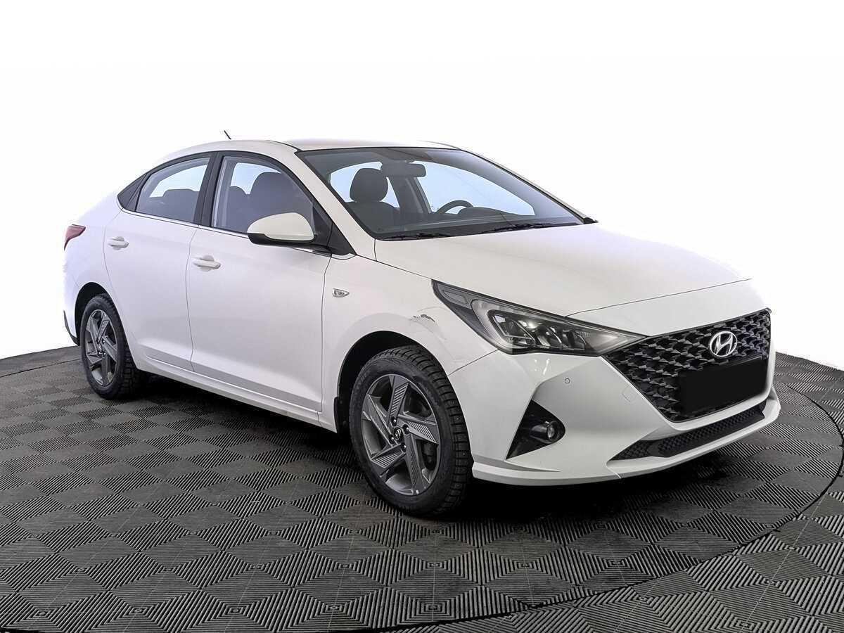 Hyundai Solaris б/у, 2021, Автоматическая. Фото: #2