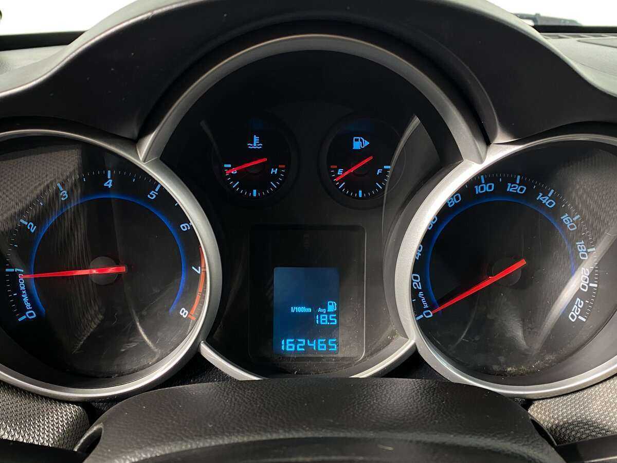 Chevrolet Cruze б/у, 2012, Механическая. Фото: #12