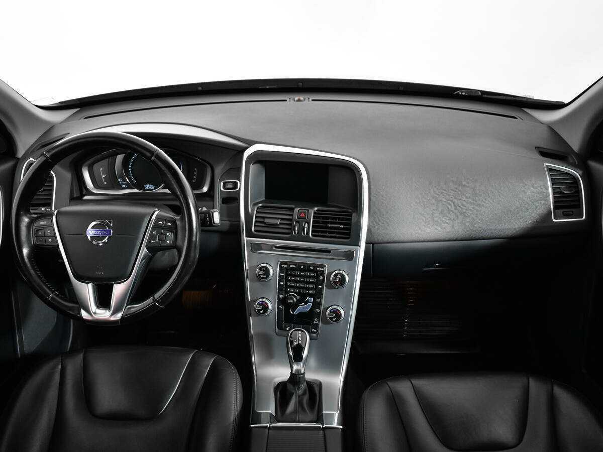 Volvo XC60 б/у, 2016, Автоматическая. Фото: #11