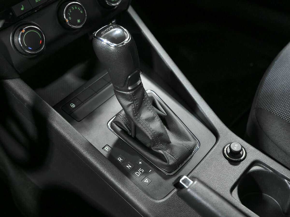 Skoda Octavia б/у, 2016, Автоматическая. Фото: #12