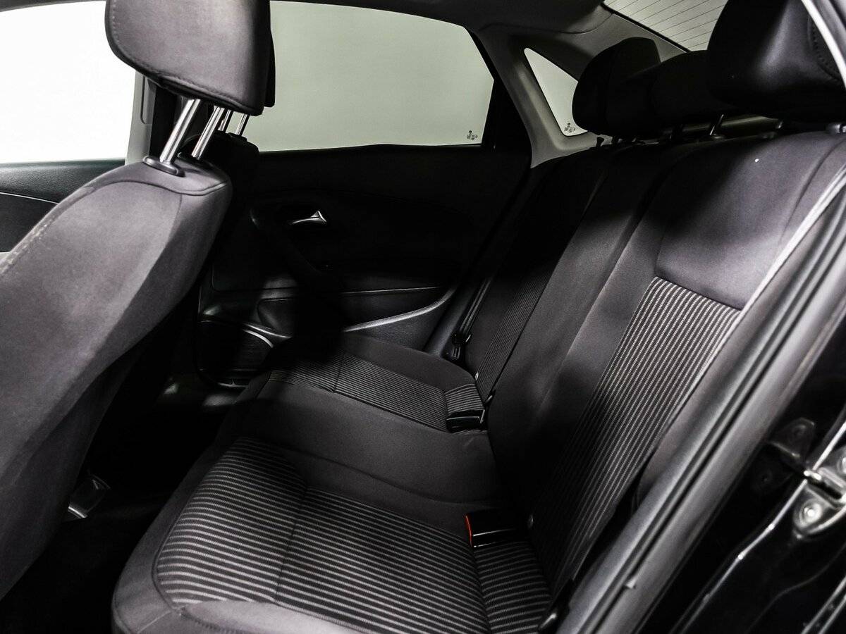 Volkswagen Polo б/у, 2012, Автоматическая. Фото: #9