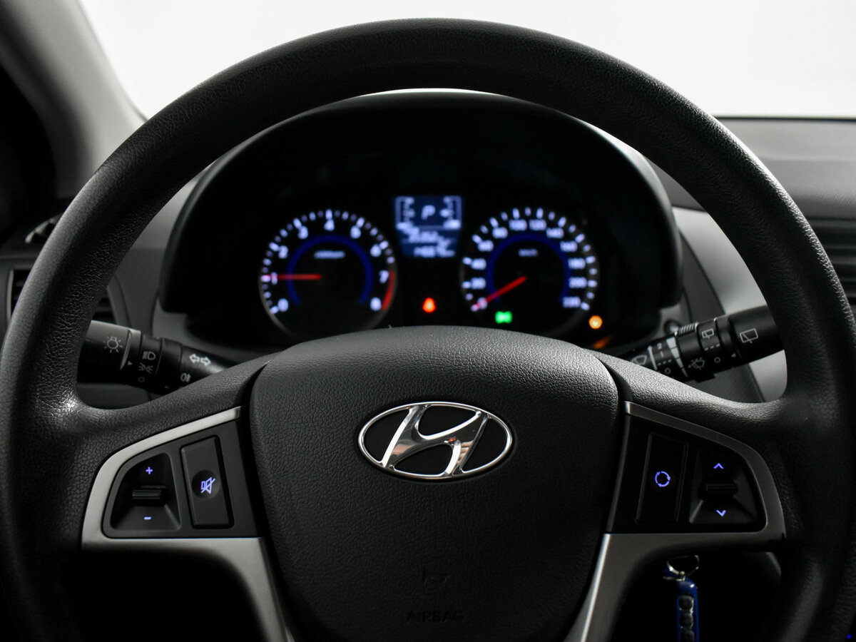 Hyundai Solaris б/у, 2015, Автоматическая. Фото: #15