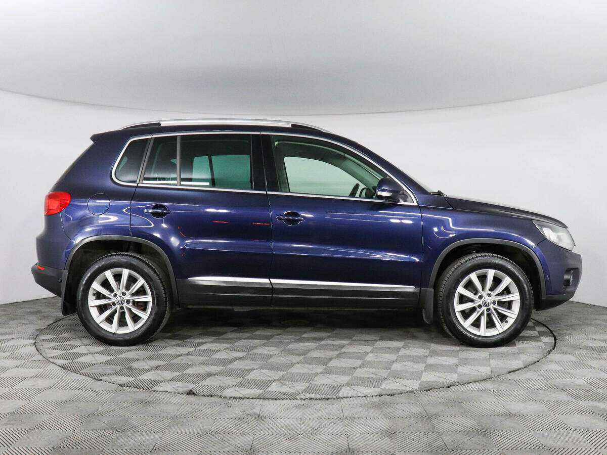 Volkswagen Tiguan б/у, 2012, Автоматическая. Фото: #3