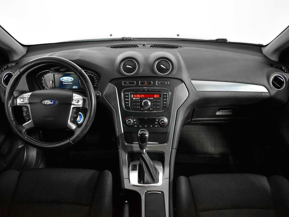 Ford Mondeo б/у, 2013, Автоматическая. Фото: #11