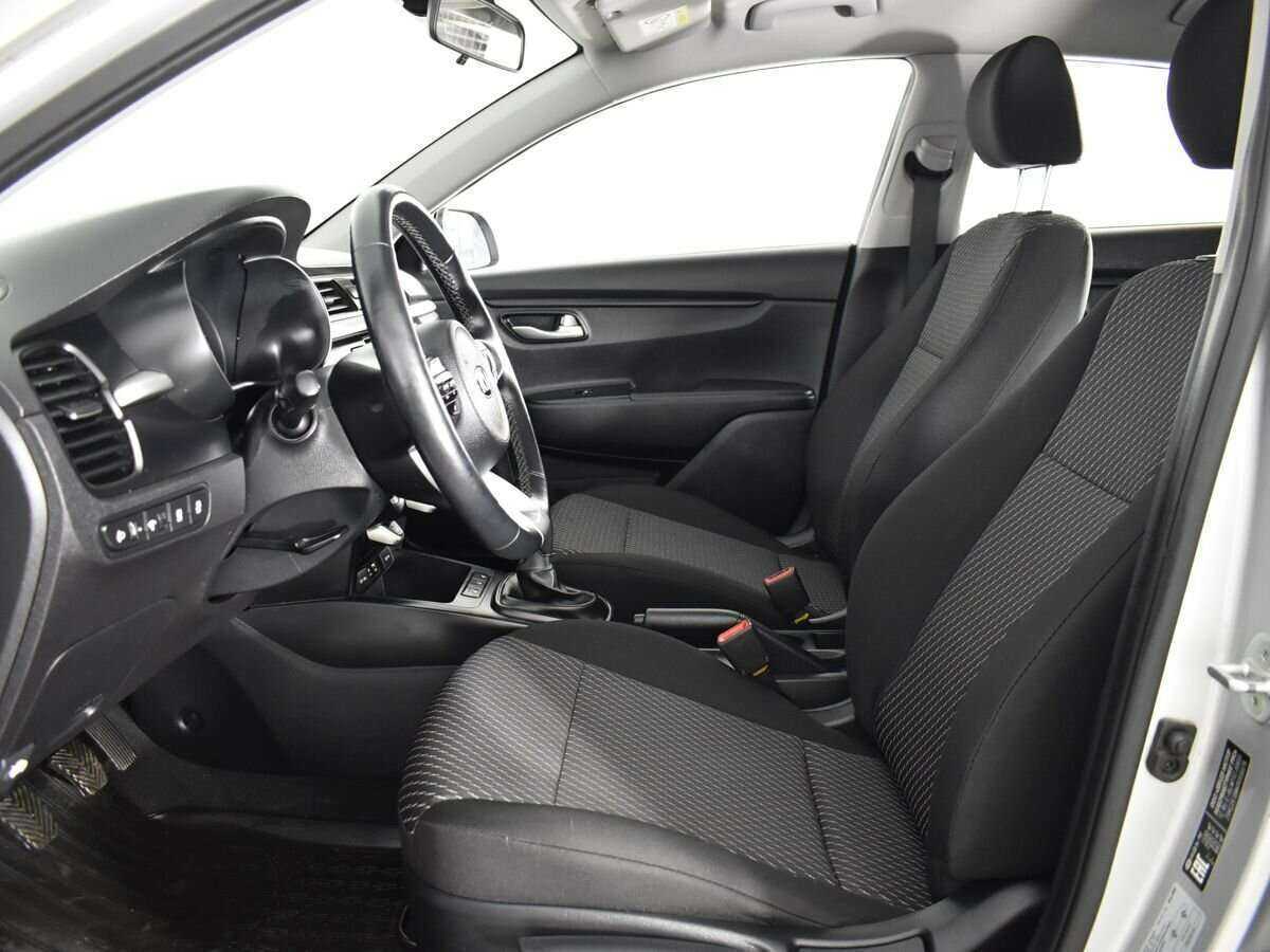 Kia Rio б/у, 2019, Механическая. Фото: #6