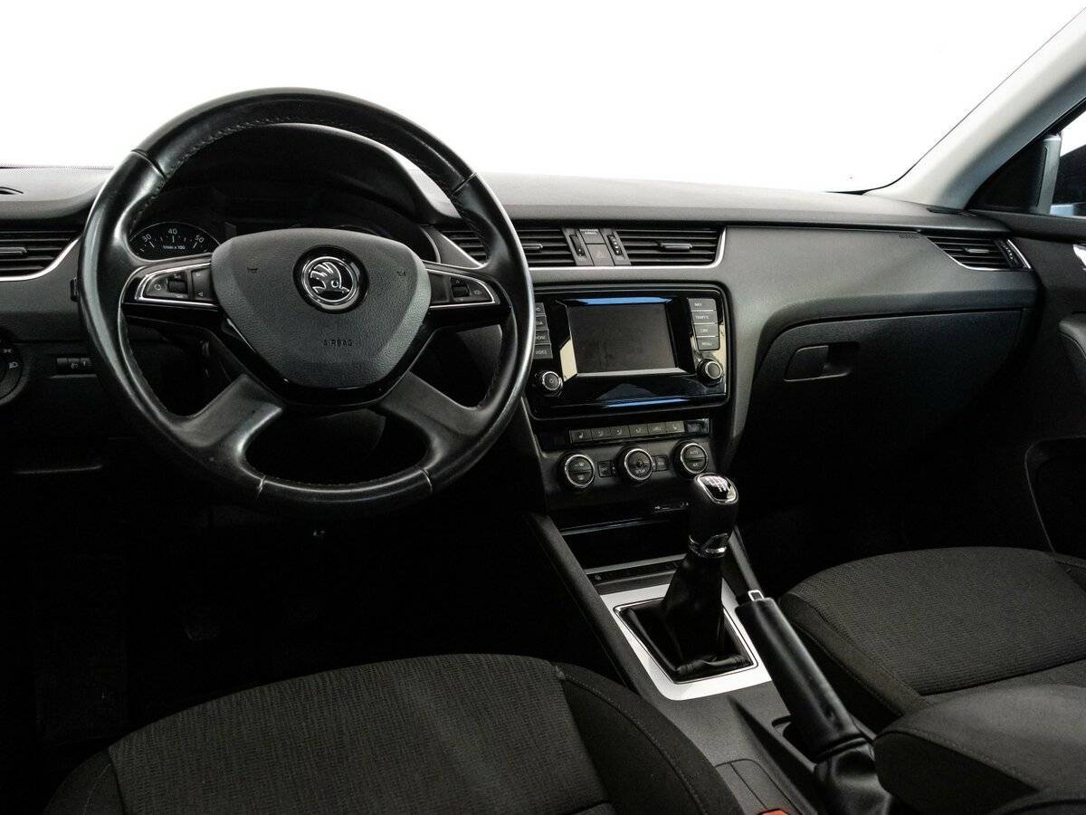 Skoda Octavia б/у, 2013, Механическая. Фото: #10