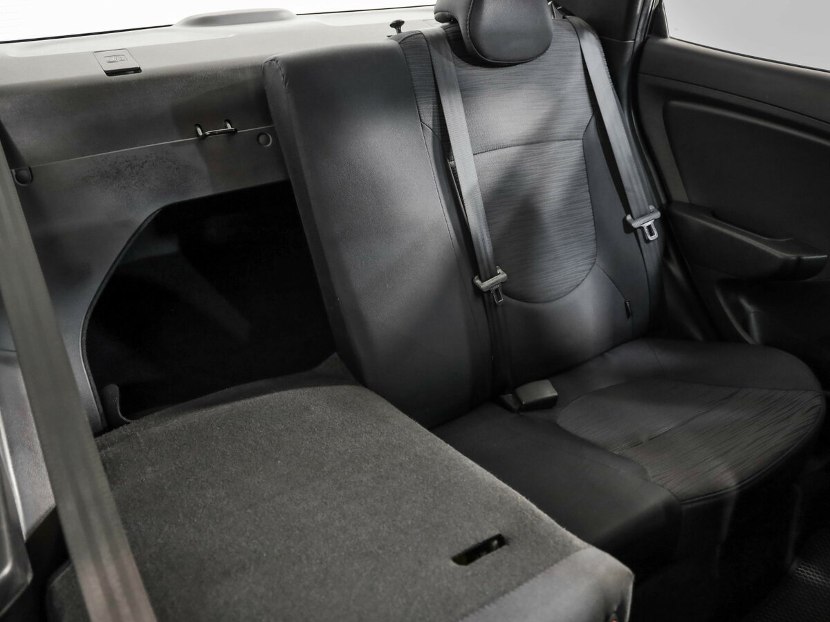 Hyundai Solaris б/у, 2016, Автоматическая. Фото: #18