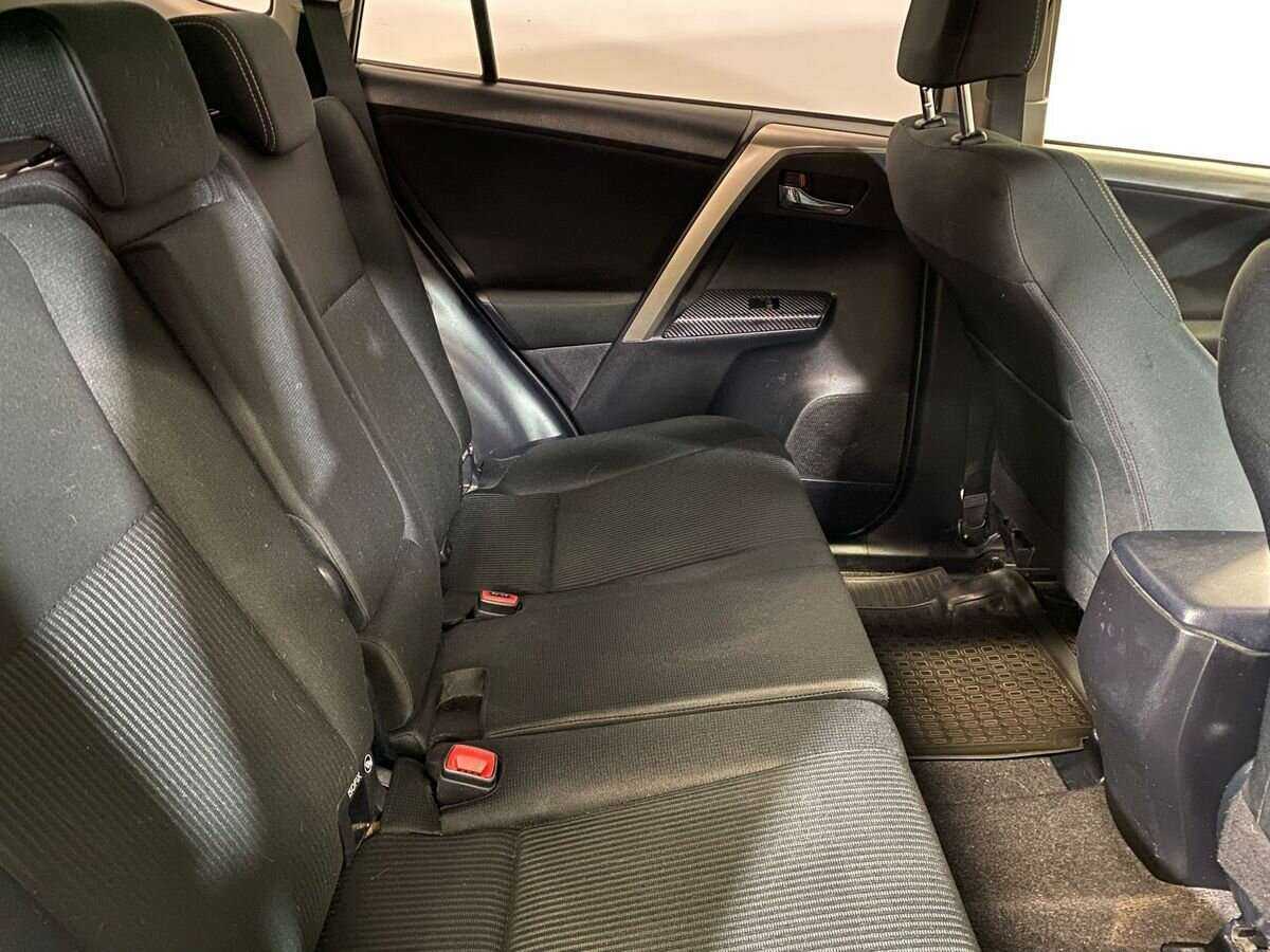 Toyota RAV4 б/у, 2014, Механическая. Фото: #10