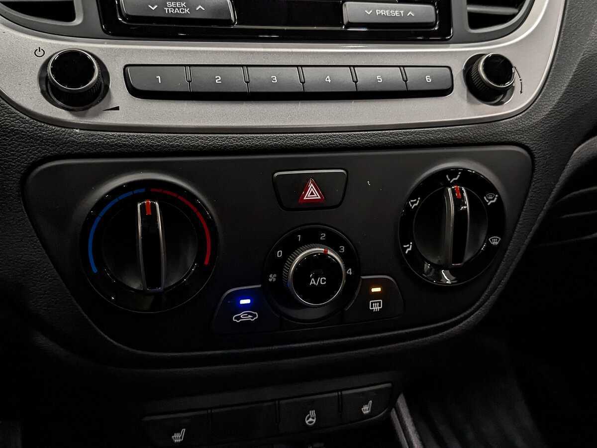 Hyundai Solaris б/у, 2017, Автоматическая. Фото: #24