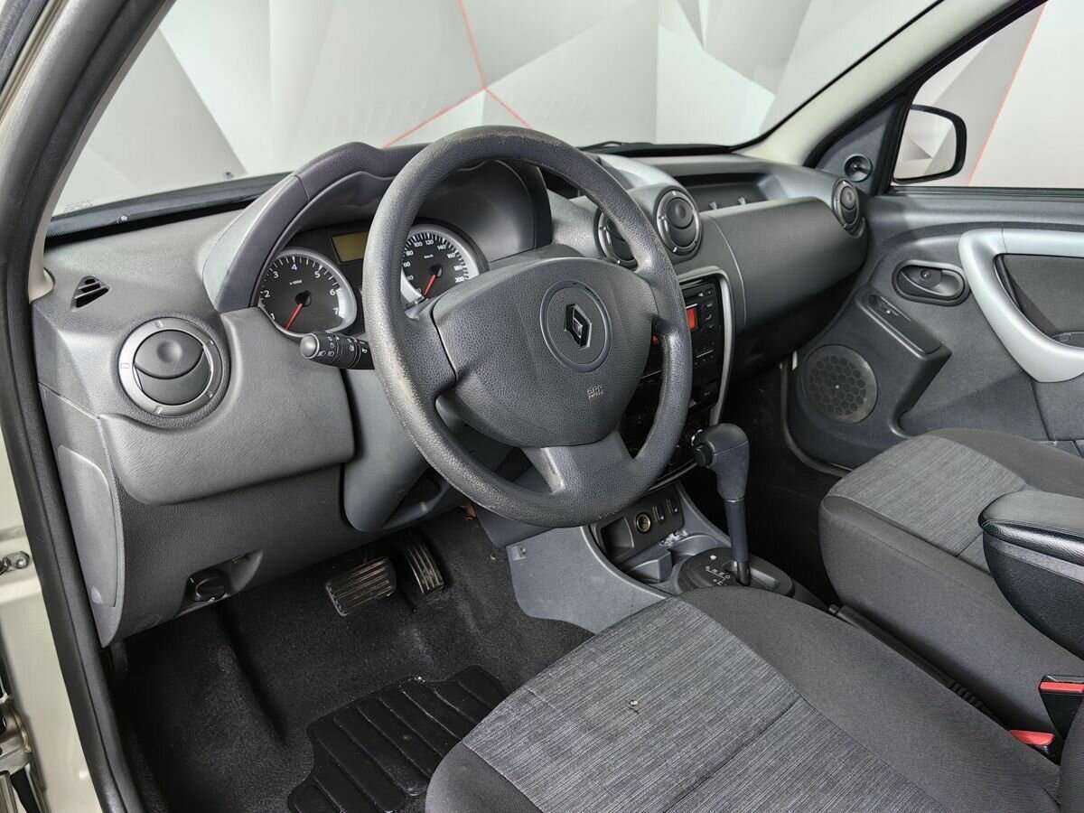 Renault Duster б/у, 2014, Автоматическая. Фото: #13