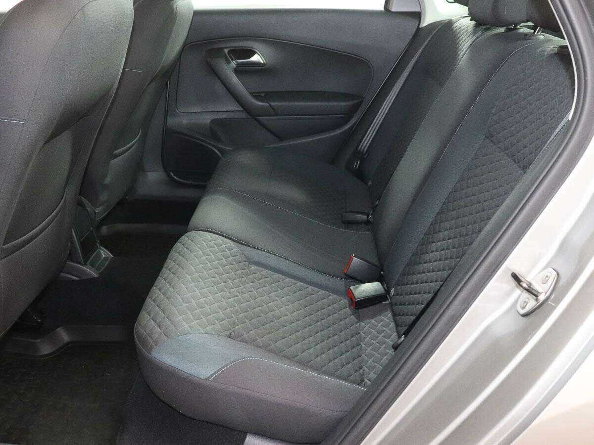 Volkswagen Polo б/у, 2019, Роботизированная. Фото: #8