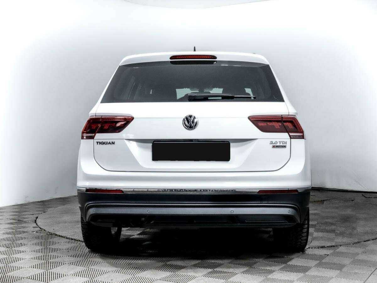 Volkswagen Tiguan б/у, 2017, Роботизированная. Фото: #4