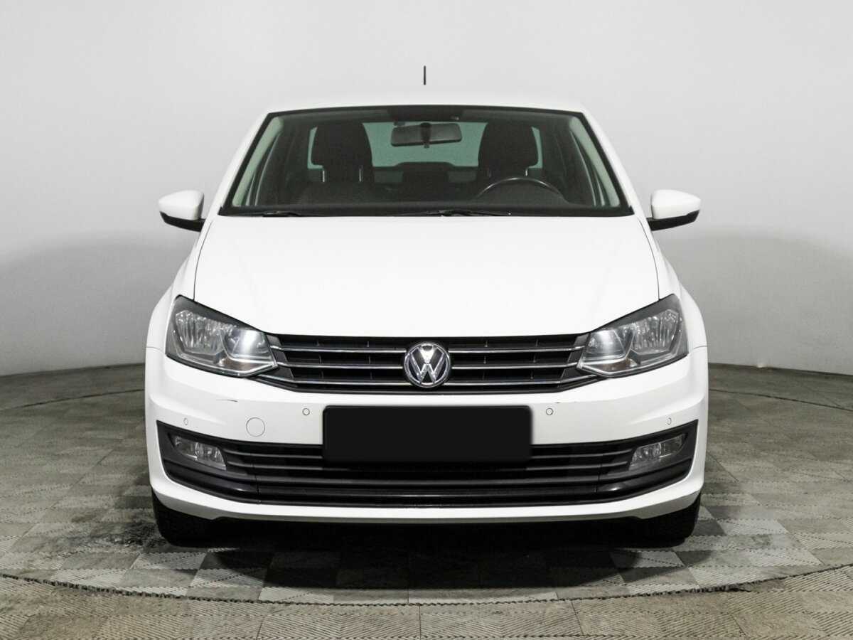 Volkswagen Polo б/у, 2018, Роботизированная. Фото: #1