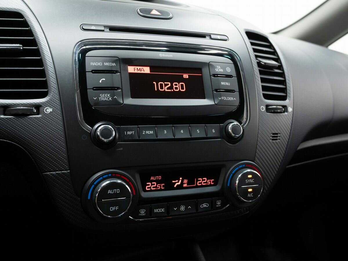 Kia Cerato б/у, 2019, Механическая. Фото: #20