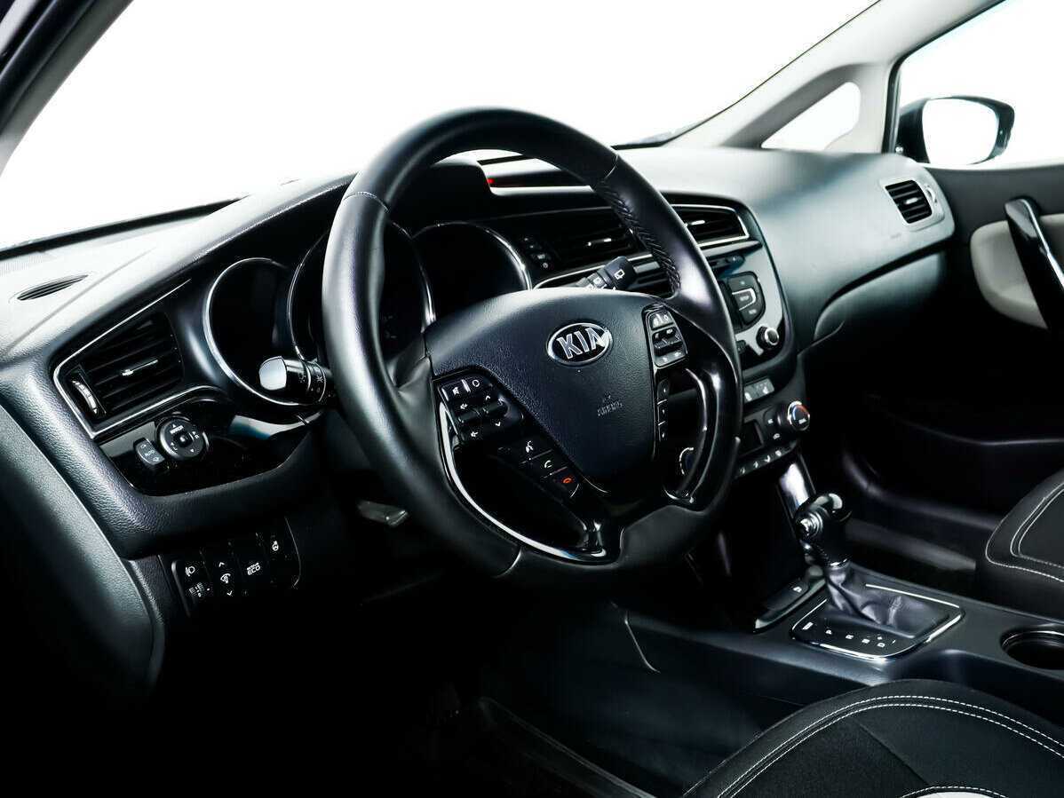 Kia Ceed б/у, 2015, Роботизированная. Фото: #12