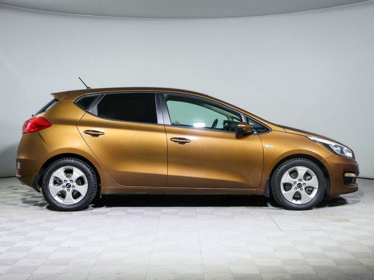 Kia Ceed б/у, 2015, Автоматическая. Фото: #3