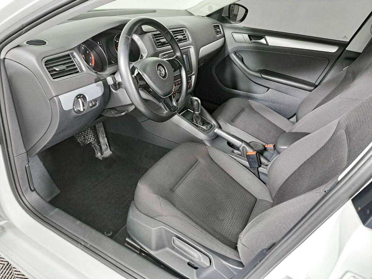 Volkswagen Jetta б/у, 2016, Роботизированная. Фото: #15