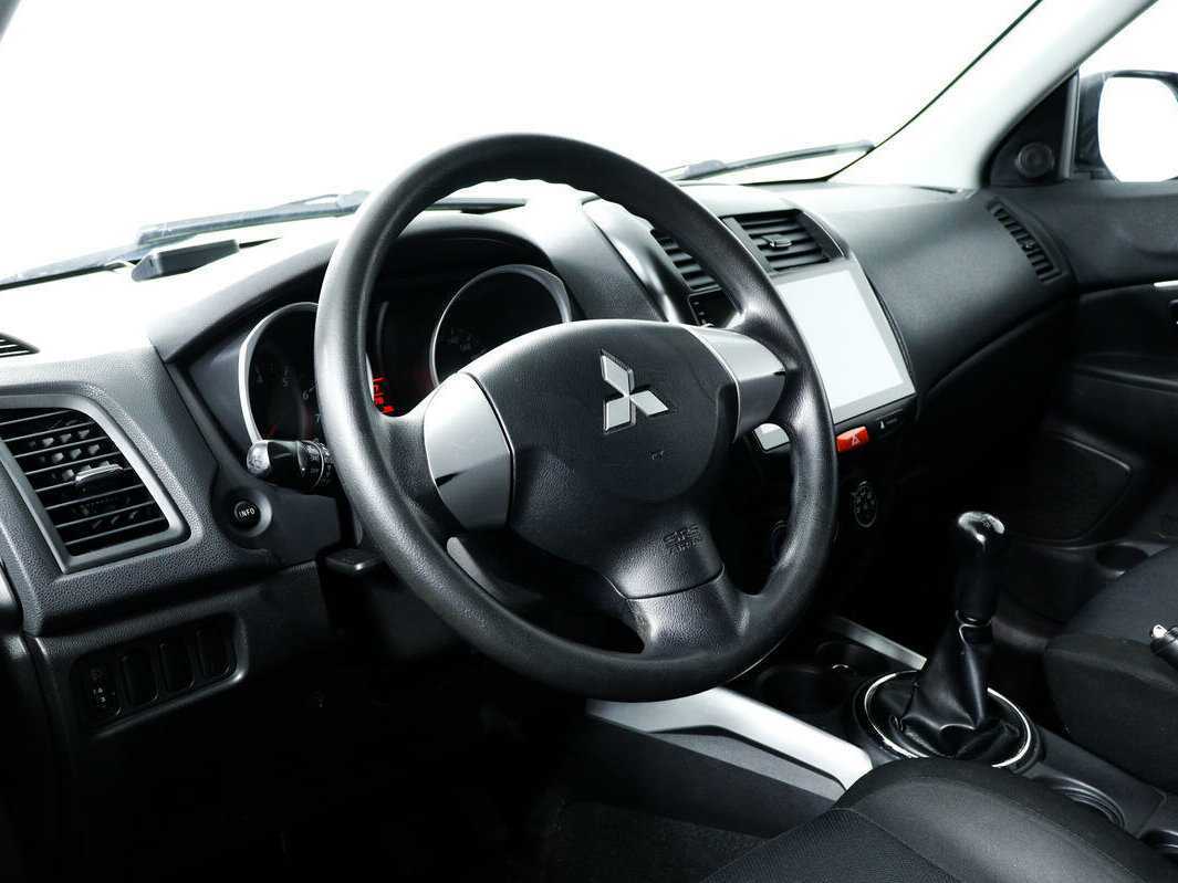 Mitsubishi ASX б/у, 2012, Механическая. Фото: #12