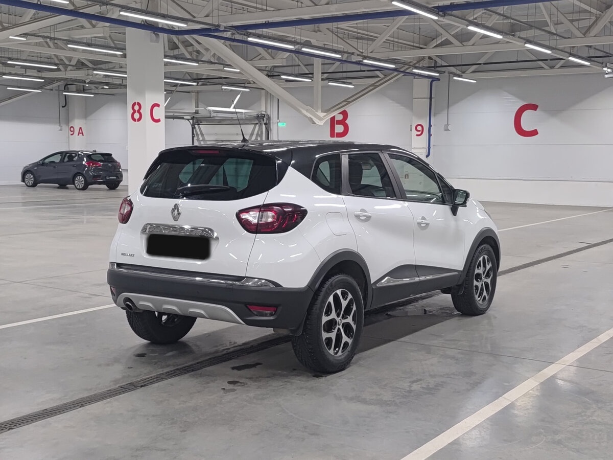 Renault Kaptur б/у, 2017, Вариатор. Фото: #4