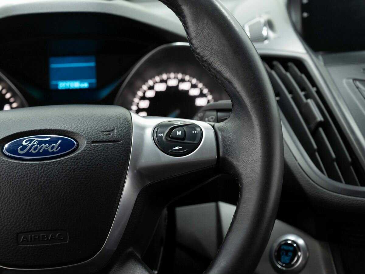 Ford Kuga б/у, 2014, Автоматическая. Фото: #16