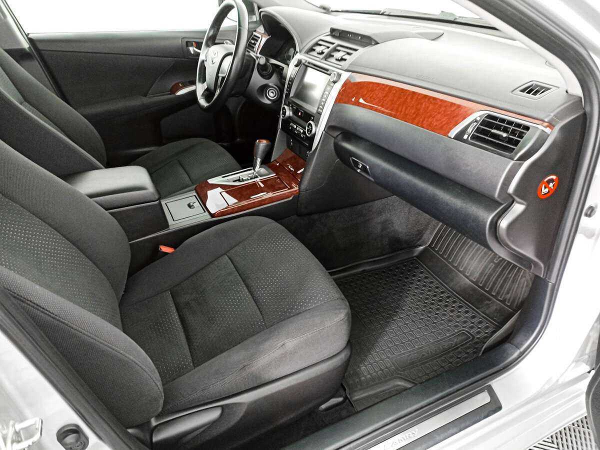 Toyota Camry б/у, 2012, Автоматическая. Фото: #8